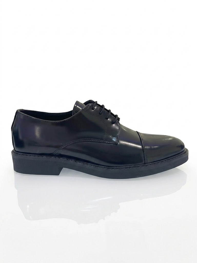 CHAUSSURE NOIRE SOUPLE ET LISSE