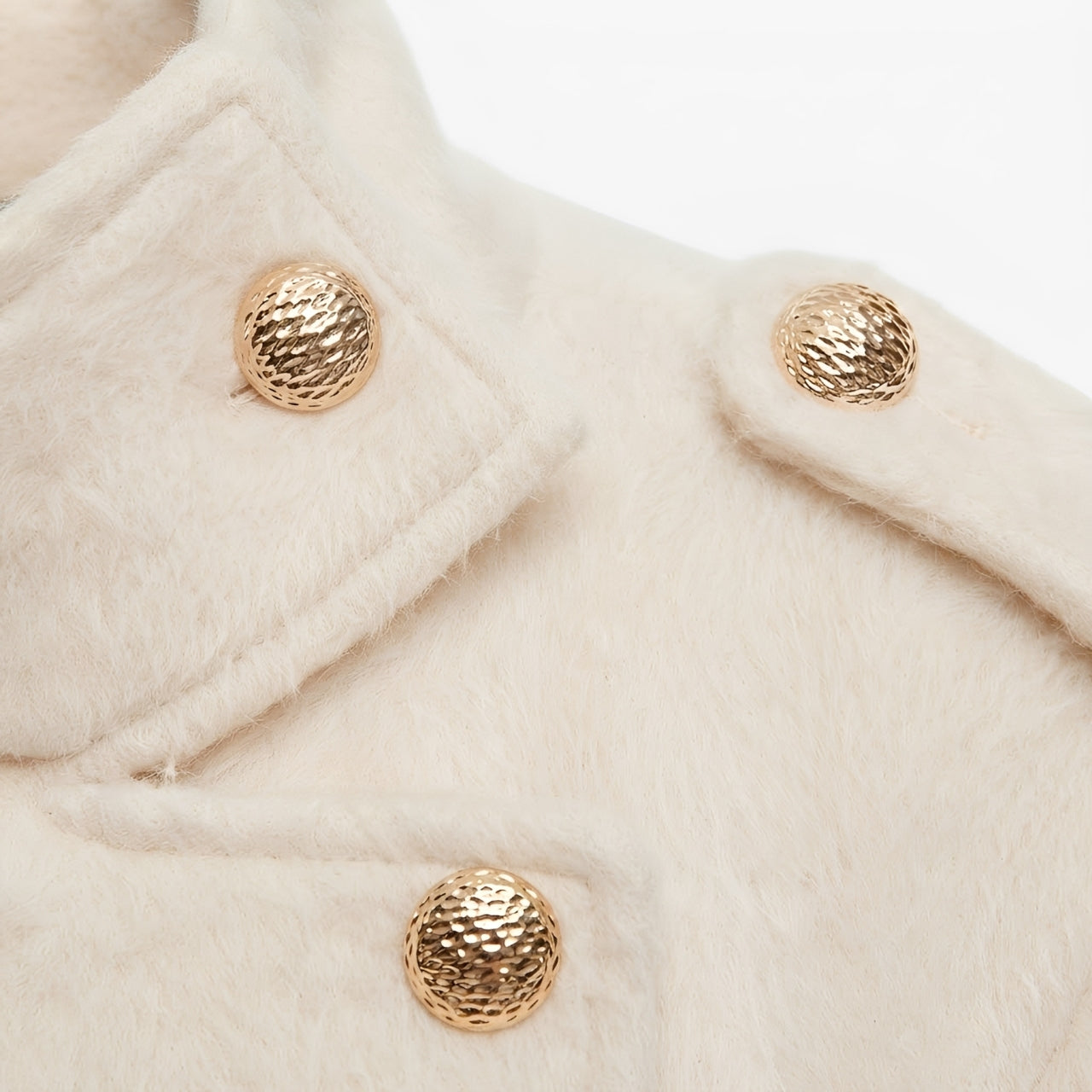 CAPPOTTO DETTAGLI IN ORO
