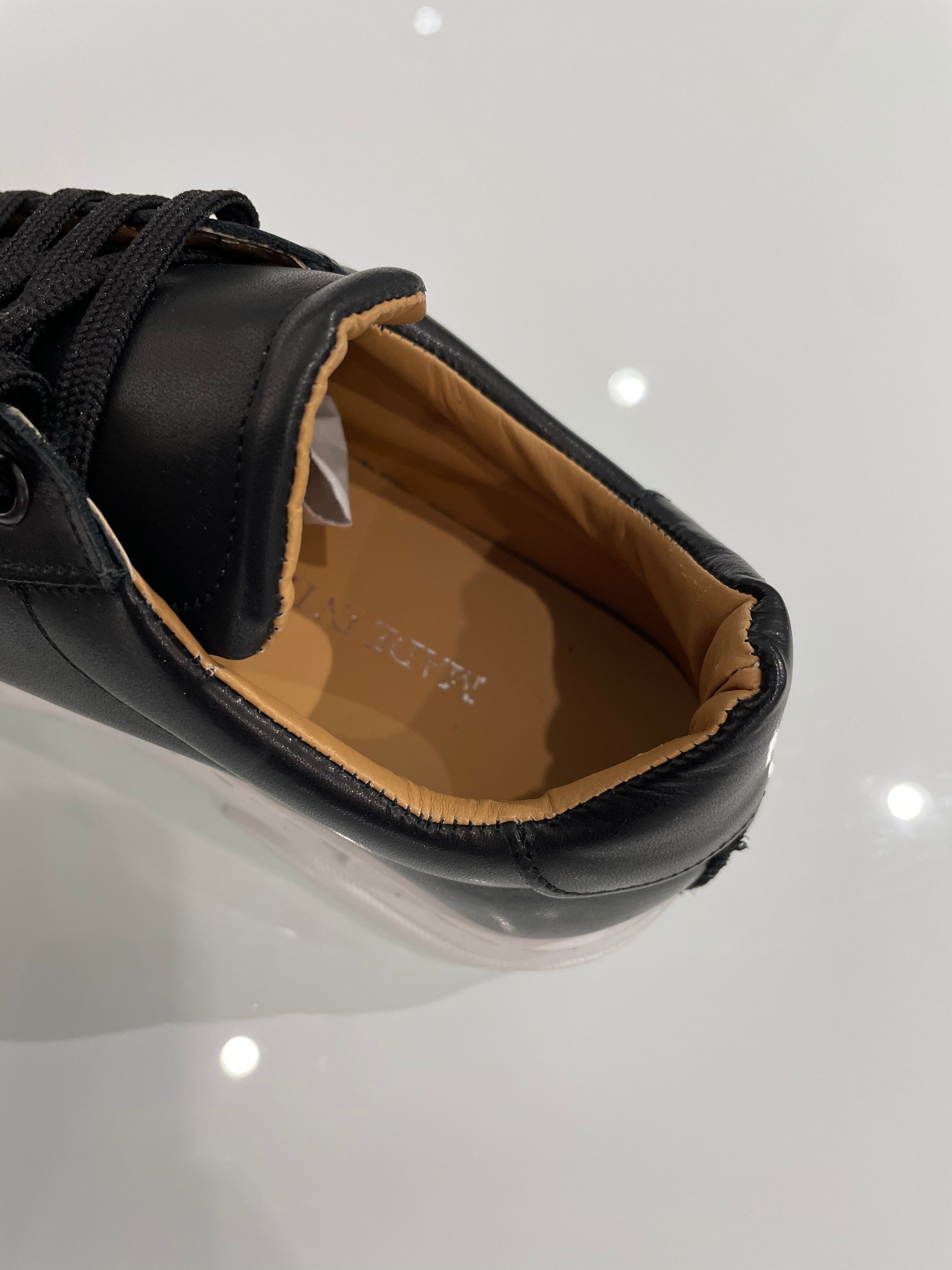 Scarpa elegante in pelle nera