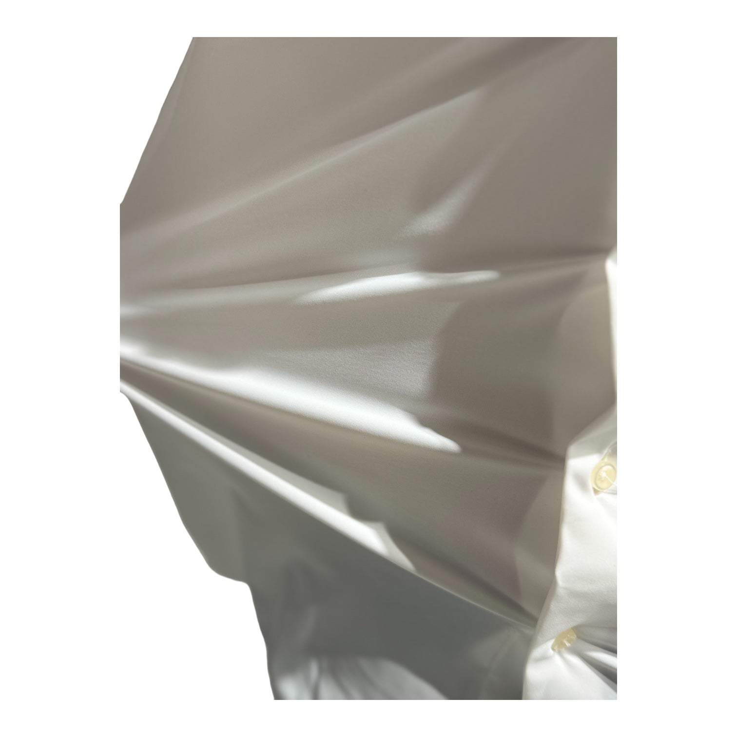 WHITE PERFORMANCE SHIRT