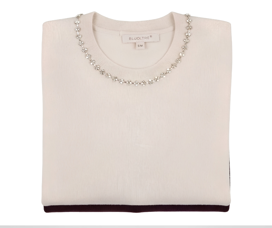 MAGLIONE CON COLLO IMPREZIOSITO