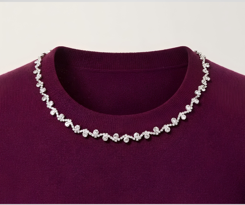 MAGLIONE CON COLLO IMPREZIOSITO