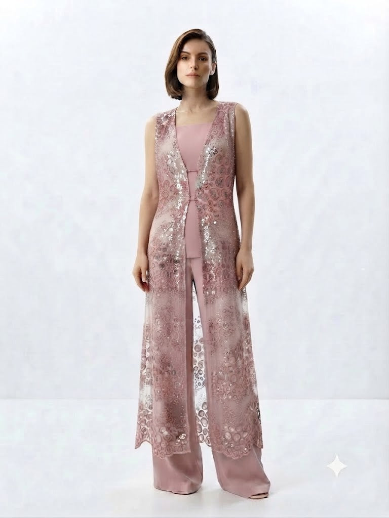 COMPLETO IN PIZZO E PAILLETTES