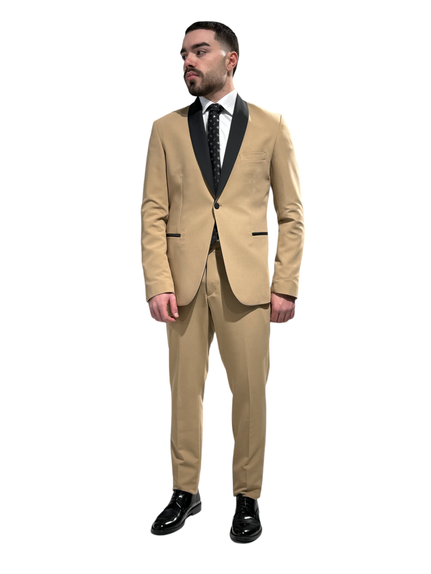 COSTUME DE SMOKING À CHÂLE DE BOUE