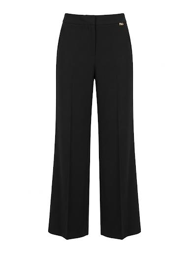 Gilet collo sciallato e Pantalone Palazzo