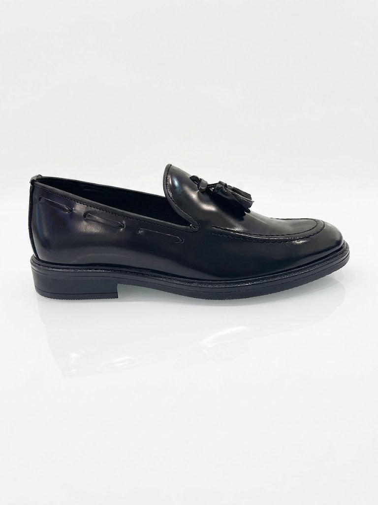 MOCCASIN TASSELS